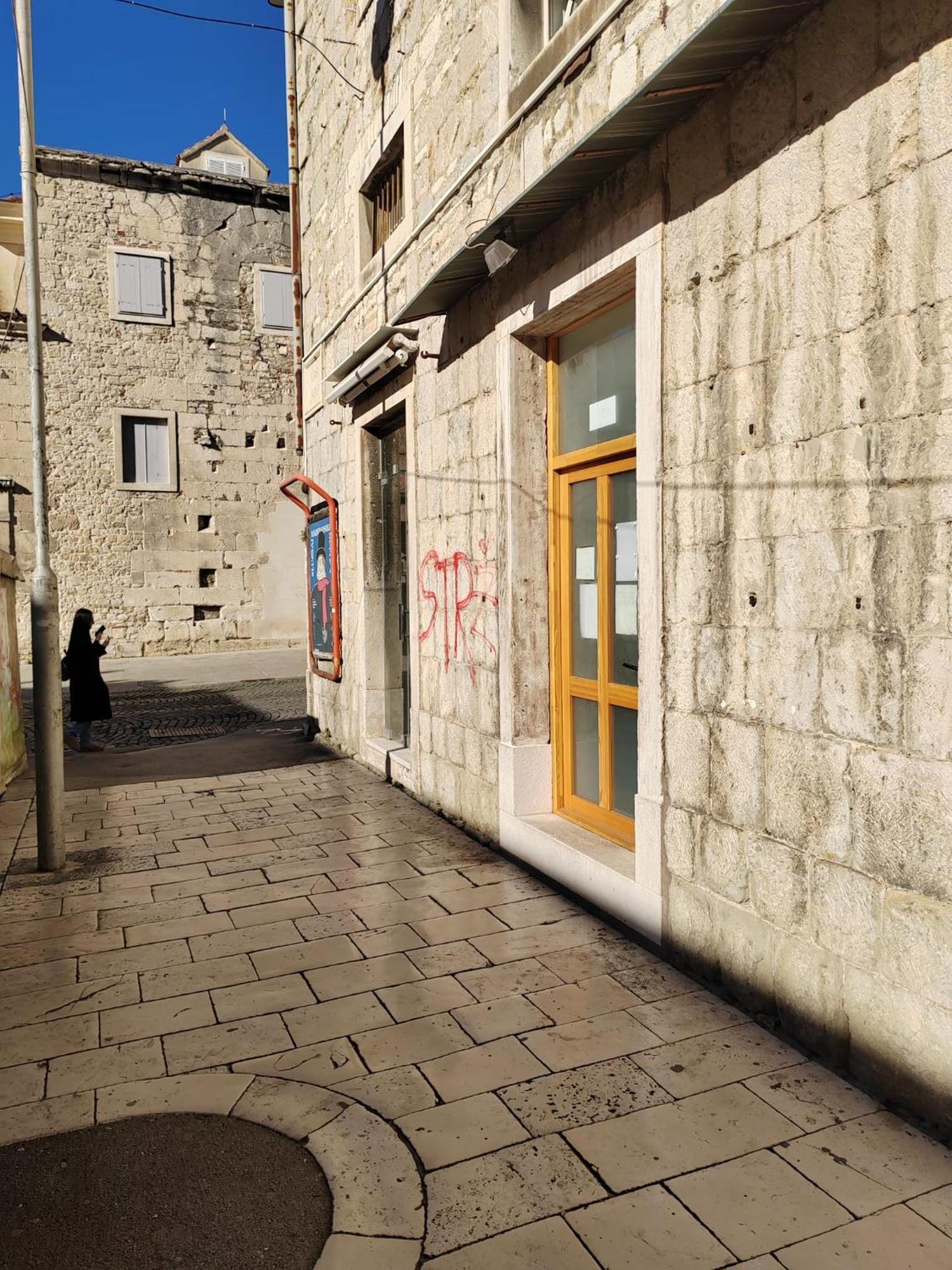 Split It Hostel Exterior photo